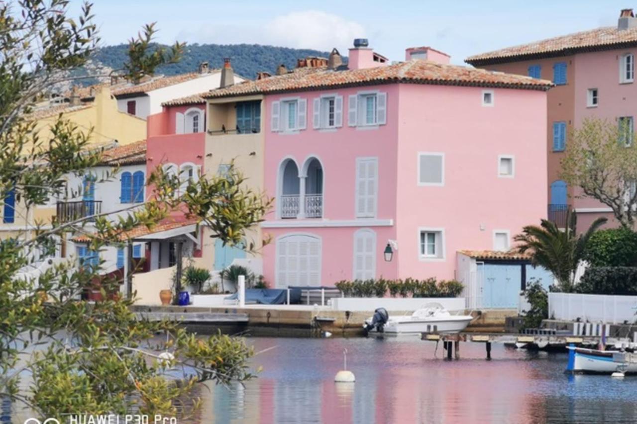 Charming Apartment Overlooking The Lake City Grimaud Eksteriør bilde